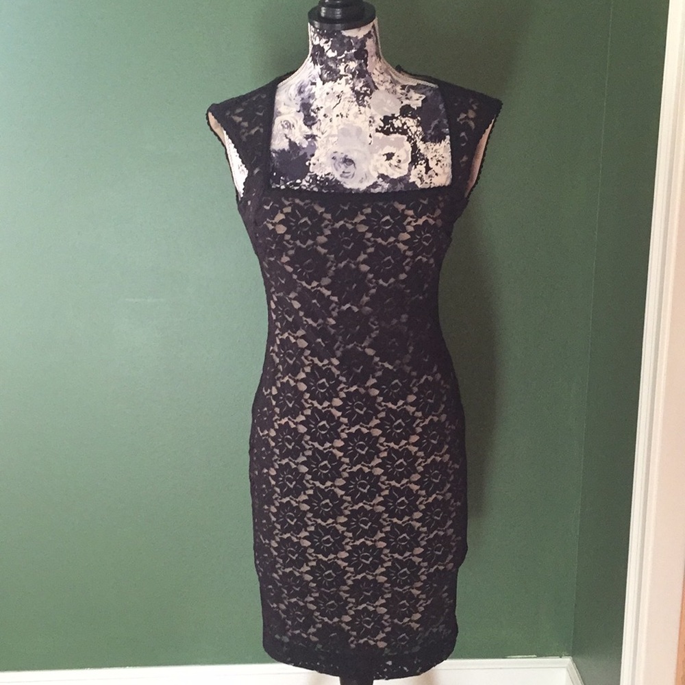 Beautiful dress by Nicole Miller ❤️